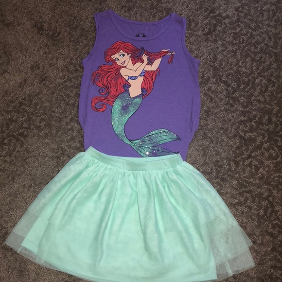Disney Ariel mermaid outfit size 10/12 girls! - Picture 3 of 3